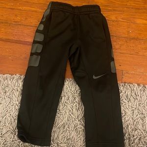 Nike elite pants size 3 t